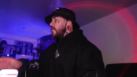 Oliver online show from 03/02/26, 02:47