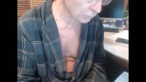 Snapshot of denn_jett chatting on 02/23/26, 11:51 Den Jet online show from 02/23/26, 11:51