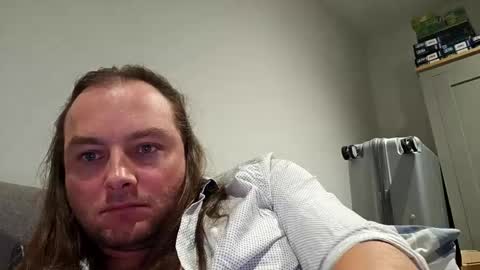 Snapshot of dennis210586 chatting on 12/31/24, 05:33 dennis210586 online show from 12/31/24, 05:33