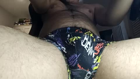 Snapshot of dennis210586 chatting on 11/03/25, 10:21 dennis210586 online show from 11/03/25, 10:21