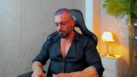 dennis_cox_ online show from 01/15/25, 06:19