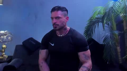 Snapshot of dennis_cox_ chatting on 06/19/26, 03:27 dennis_cox_ online show from 06/19/26, 03:27