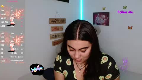 Snapshot of dennis_love_ chatting on 02/27/25, 02:21 rosse online show from 02/27/25, 02:21