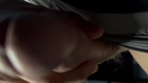 Snapshot of dennish2 chatting on 05/19/26, 01:56 dennish2 online show from 05/19/26, 01:56