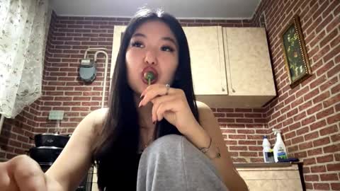 Emma online show from 03/06/26, 10:01