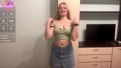 Luna online show from 02/07/26, 04:33