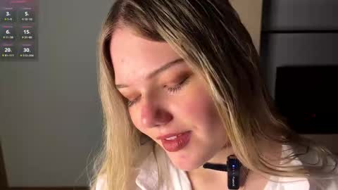 Luna online show from 03/22/26, 03:48