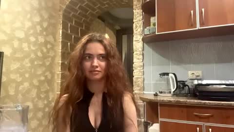 Eva online show from 05/20/26, 07:42