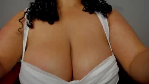 Snapshot of dephne_ chatting on 06/07/26, 06:44 Dephne online show from 06/07/26, 06:44