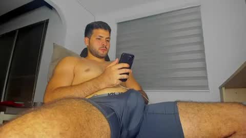 dereckhardd online show from 06/25/26, 11:53