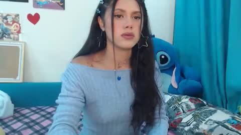derek_44 online show from 04/25/26, 01:52