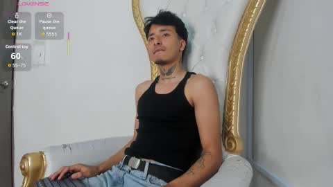 Snapshot of derek_devil24 chatting on 11/02/25, 06:38 Derek online show from 11/02/25, 06:38