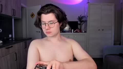 Derek online show from 07/05/26, 07:21