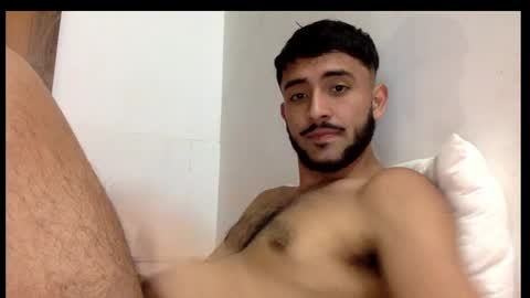 Snapshot of derek_smiith chatting on 03/01/25, 01:32 Derek smiith online show from 03/01/25, 01:32