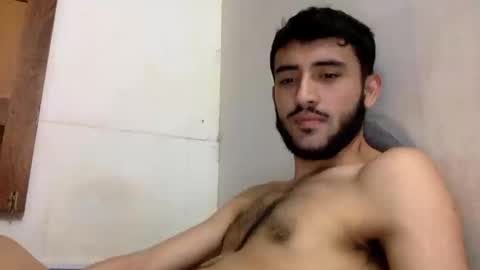 Snapshot of derek_smiith chatting on 09/23/25, 04:54 Derek smiith online show from 09/23/25, 04:54