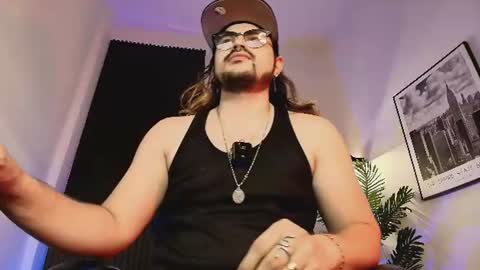 Derek online show from 07/26/26, 08:05