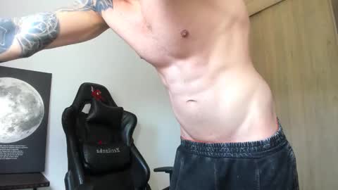 derekmuller11 online show from 03/20/26, 05:07