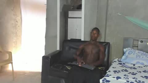 DerekWard online show from 01/12/26, 01:49