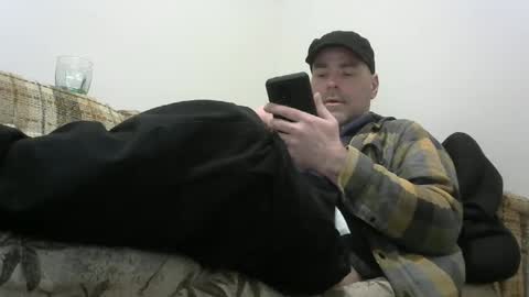 Snapshot of derf007 chatting on 03/04/25, 05:03 derf007 online show from 03/04/25, 05:03