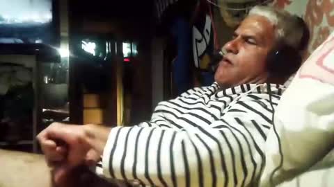 Snapshot of derick1961 chatting on 10/26/25, 05:57 derick1961 online show from 10/26/25, 05:57