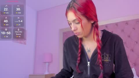 Snapshot of derieri_blush chatting on 05/17/26, 07:21 Deri online show from 05/17/26, 07:21