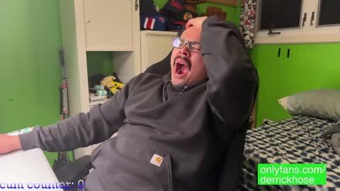 Derrick Hose online show from 02/27/25, 03:47