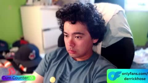 Derrick Hose online show from 04/19/26, 08:11