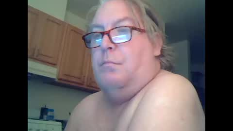 Snapshot of derrickkearley2055 chatting on 11/21/25, 05:50 derrickkearley2055 online show from 11/21/25, 05:50