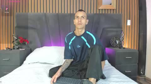 derrymeyers online show from 11/03/25, 04:14