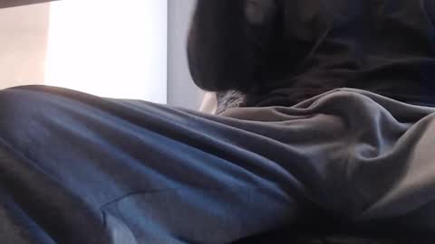 derstier02 online show from 10/29/25, 11:01