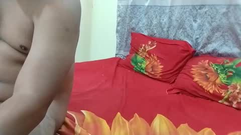 Snapshot of deshibirds chatting on 10/08/25, 08:45 deshibirds online show from 10/08/25, 08:45