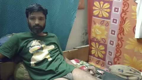 desi_boy799417 online show from 11/19/25, 06:13