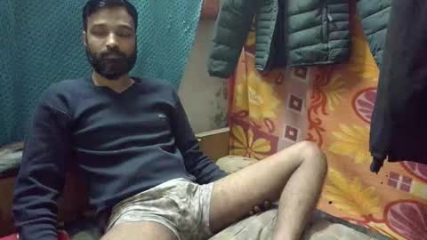 desi_boy799417 online show from 12/17/25, 09:26