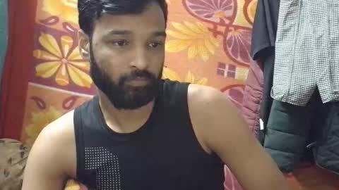 desi_boy799417 online show from 01/15/26, 07:57