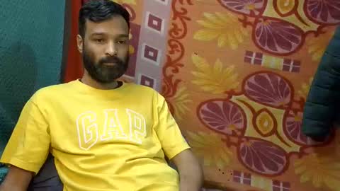 desi_boy799417 online show from 02/14/26, 09:28