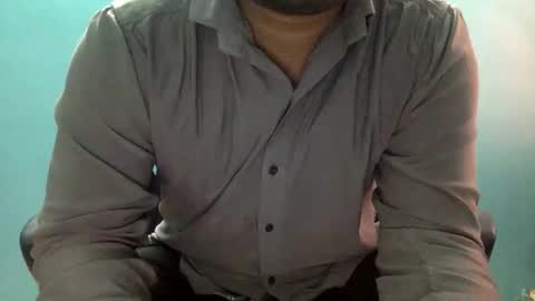 Snapshot of desiguylund chatting on 02/01/26, 11:09 desiguylund online show from 02/01/26, 11:09