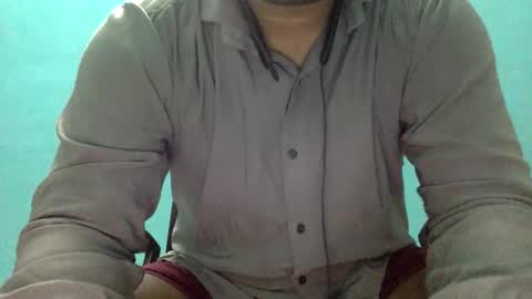 Snapshot of desiguylund chatting on 02/07/26, 06:33 desiguylund online show from 02/07/26, 06:33