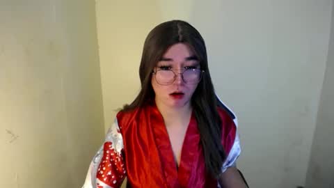 LORINE online show from 02/09/25, 03:56