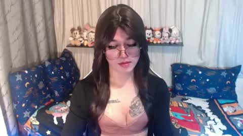 LORINE online show from 09/19/25, 09:26