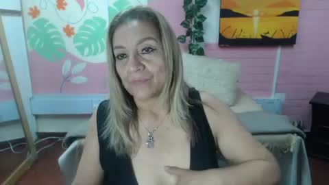 Snapshot of desire_latin chatting on 07/28/26, 08:34 VALERIA online show from 07/28/26, 08:34