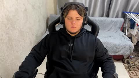 desiredude9 online show from 09/13/25, 07:02