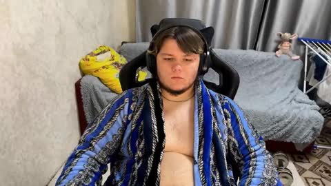 desiredude9 online show from 09/17/25, 09:16