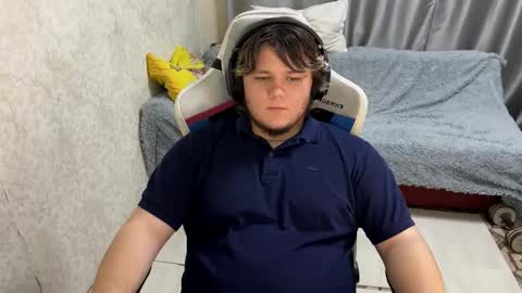 desiredude9 online show from 09/22/25, 06:43