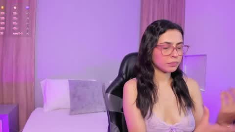 Snapshot of desireee_ chatting on 05/02/26, 07:30 desire online show from 05/02/26, 07:30
