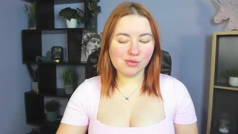 LAYLA online show from 02/09/25, 11:04