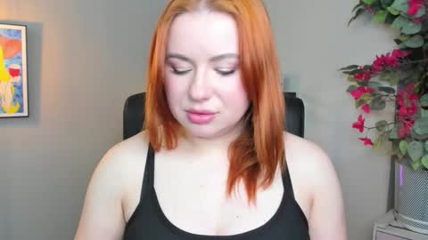 LAYLA online show from 03/25/26, 10:32