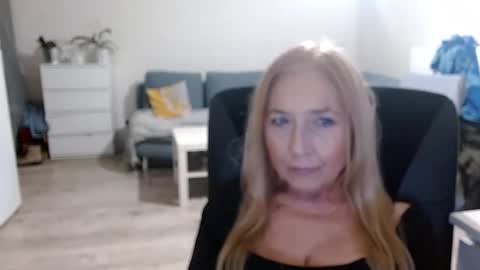 S O F I A online show from 01/07/25, 07:42