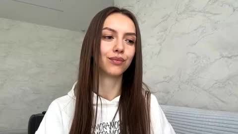 Ksenia online show from 05/18/26, 04:07