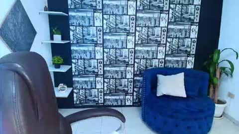 Desiring Angel online show from 11/14/25, 05:06