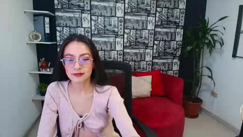 Desiring Angel online show from 05/18/26, 03:02